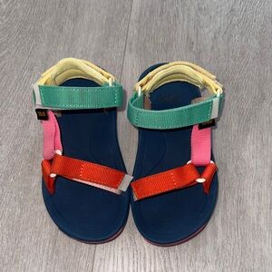 Toddler Tevas